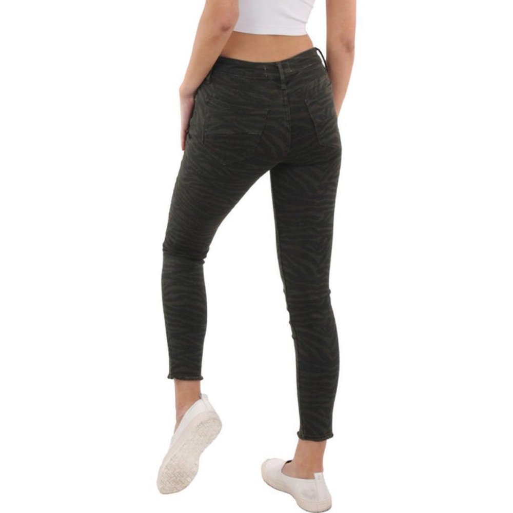Driftwood Jackie Army-Green & Black Zebra Skinny Jeans NWT - Picture 5 of 5